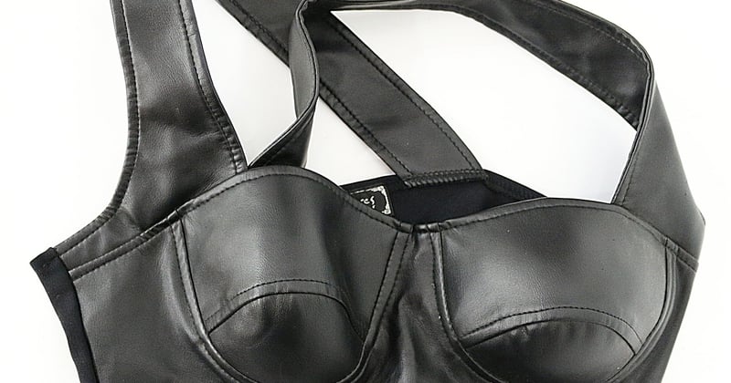 Soutien-gorge et sous-vêtements techniques pour trek : le guide du confort absolu
